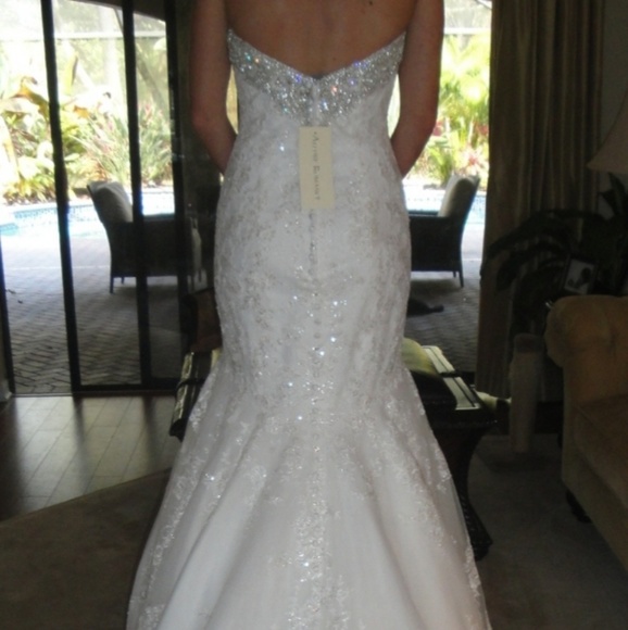 Allure Romance Wedding Dress💘 - Picture 7 of 8